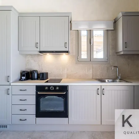 Akrothea With Panoramic View And Private Pool